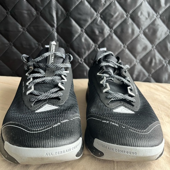 Men’s 11.5 Nike Juniper Trail 3 Low Mens Trail Shoes Black FQ0904-001 VNDS - Picture 2 of 7